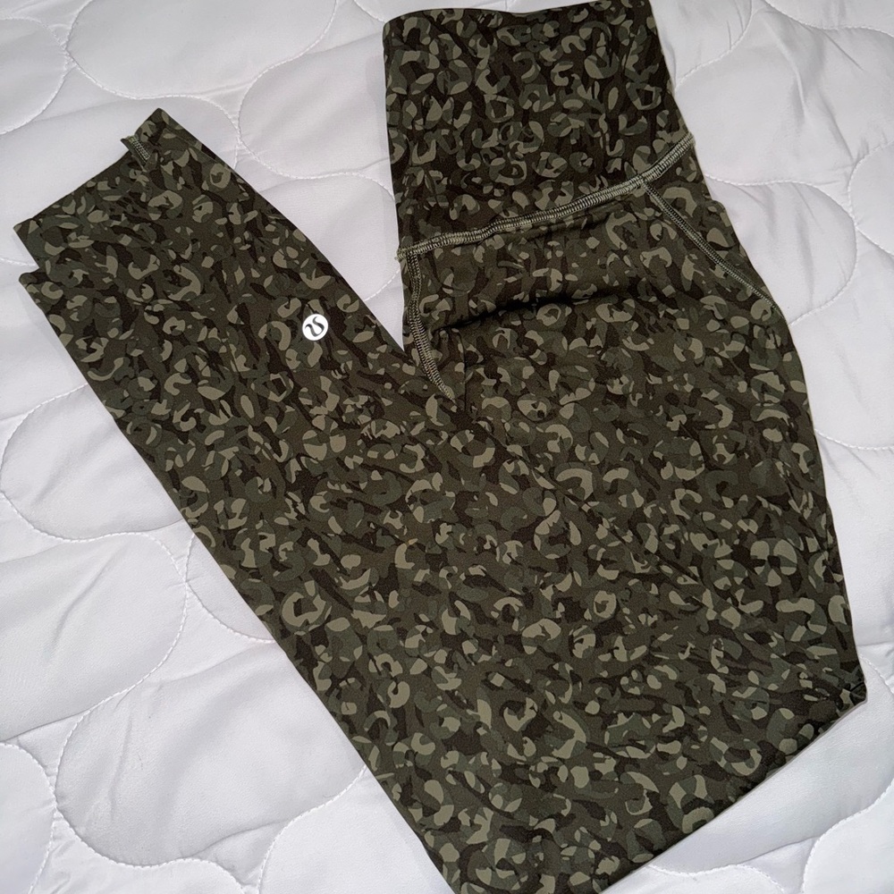 New lululemon bace pace leggings 8
